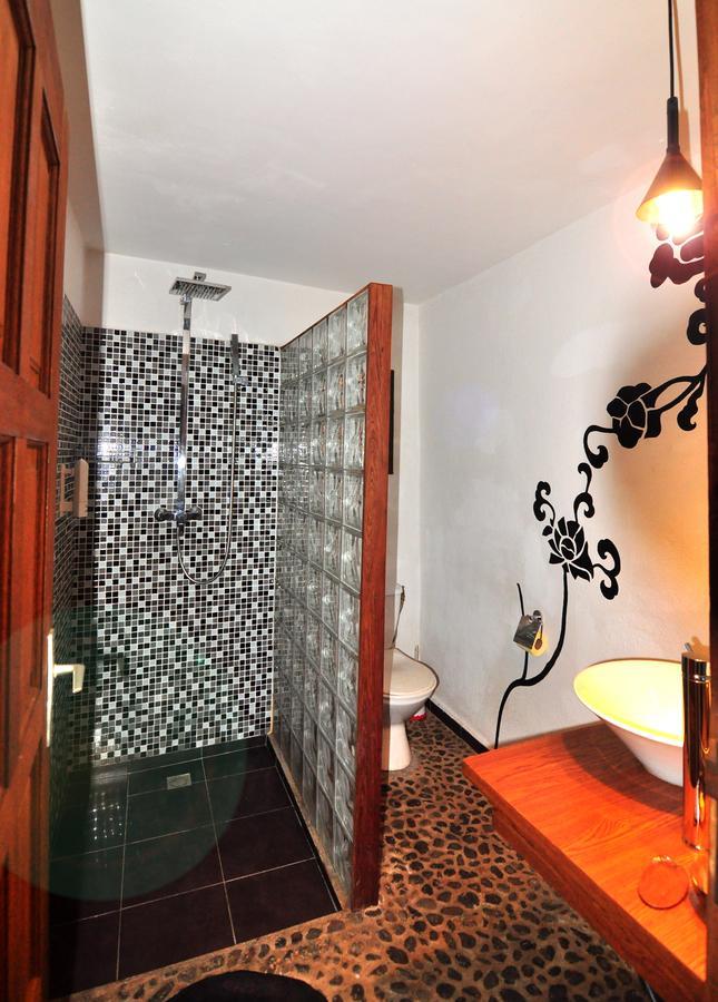 Rova Hotel Antananarivo Exterior photo